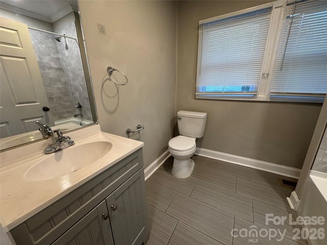 408 E 3rd Avenue, Gastonia, NC 28054