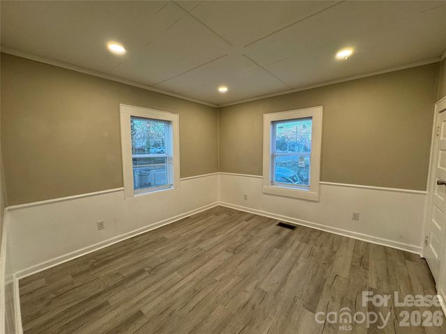 408 E 3rd Avenue, Gastonia, NC 28054