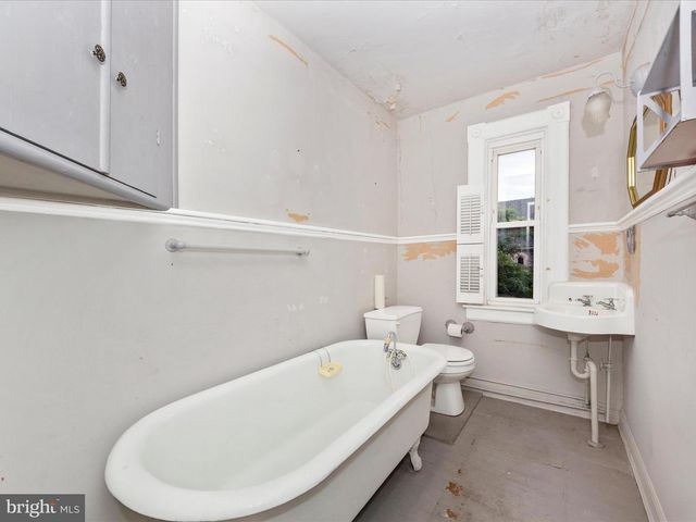 2700 SAINT PAUL STREET, Baltimore, MD 21218