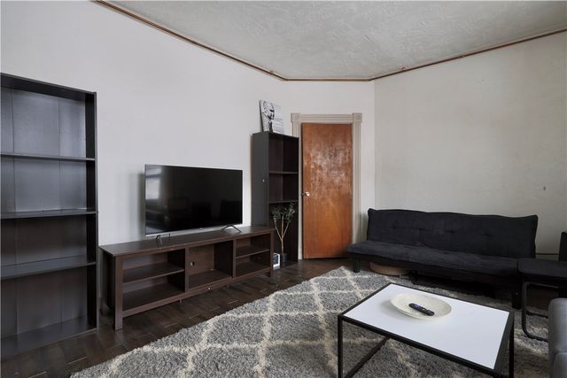 1707 Locust St 2, Downtown Pgh, PA 15219