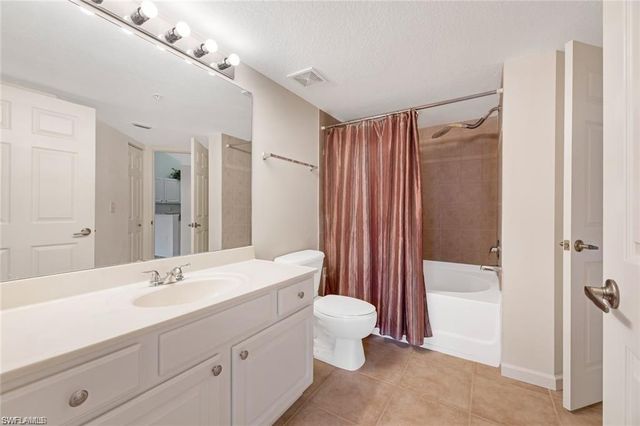4122 Residence DR 119, Fort Myers, FL 33901