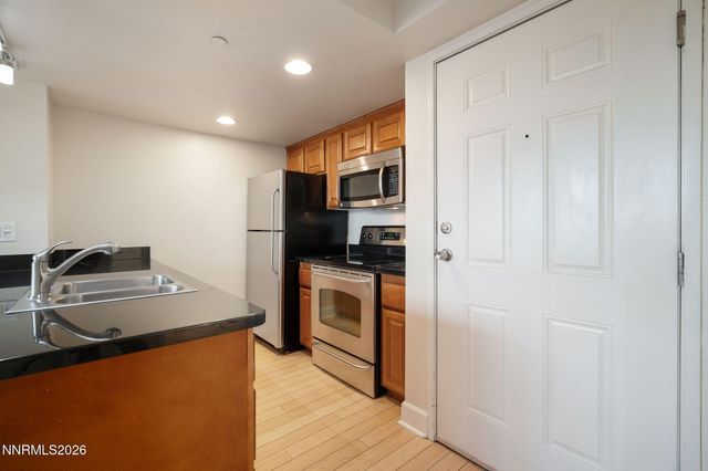 450 N Arlington Avenue UNIT 207, Reno, NV 89503