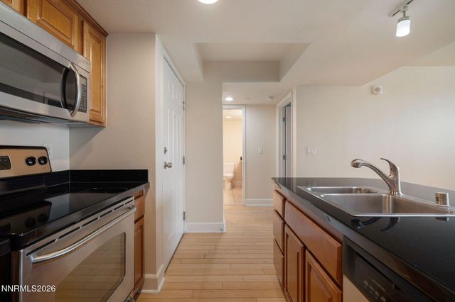 450 N Arlington Avenue UNIT 207, Reno, NV 89503