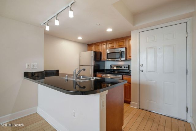 450 N Arlington Avenue UNIT 207, Reno, NV 89503