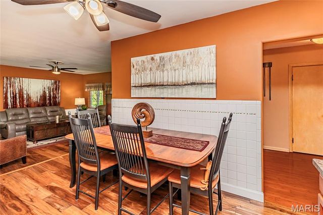 11834 Tescord Drive, St Louis, MO 63128