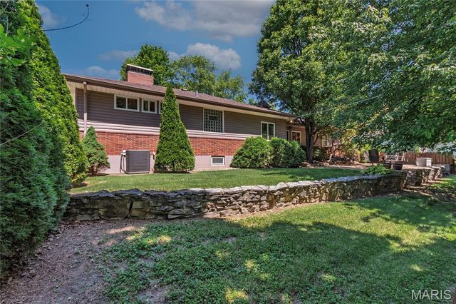 11834 Tescord Drive, St Louis, MO 63128
