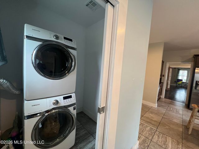 1116 32nd Avenue, Gulfport, MS 39507