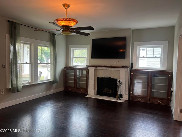 1116 32nd Avenue, Gulfport, MS 39507