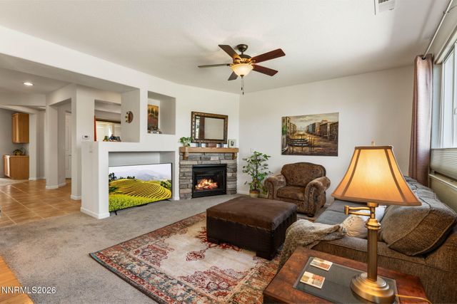 816 Ballybunion Drive, Dayton, NV 89403
