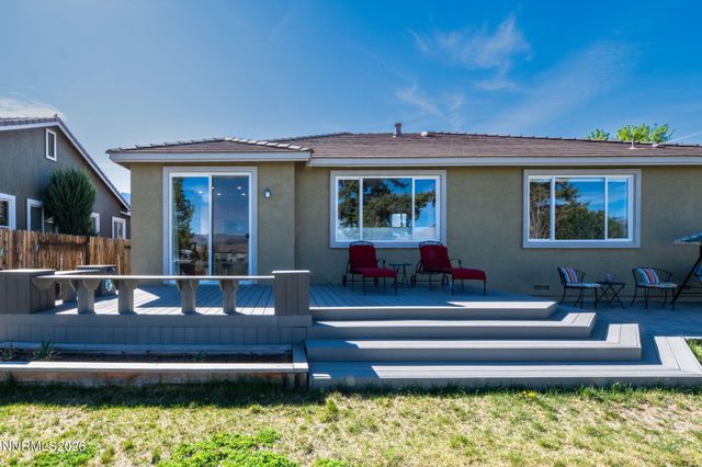 816 Ballybunion Drive, Dayton, NV 89403