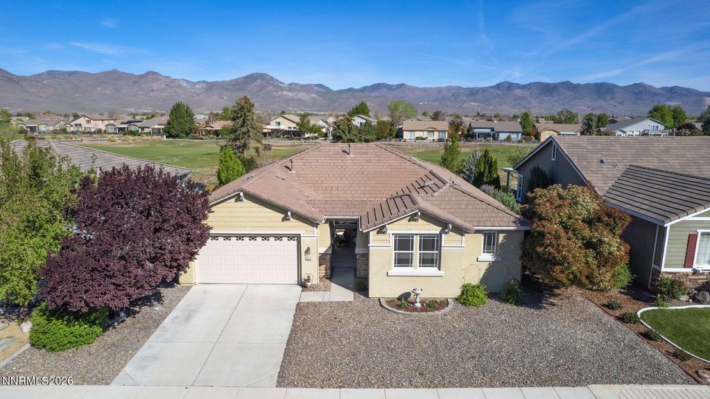 816 Ballybunion Drive, Dayton, NV 89403