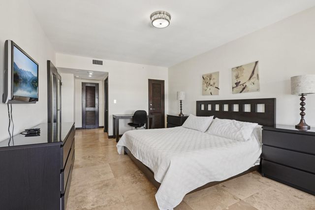 5601 Collins Avenue 1716, Miami Beach, FL 33140