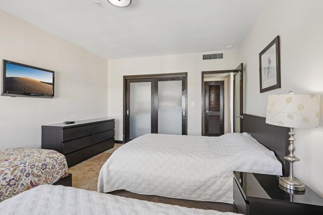 5601 Collins Avenue 1716, Miami Beach, FL 33140