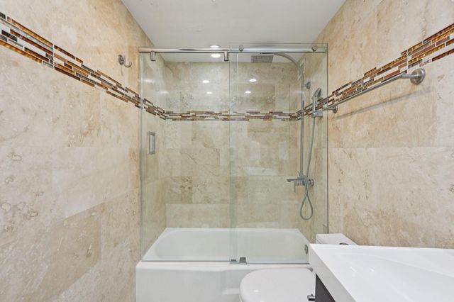 5601 Collins Avenue 1716, Miami Beach, FL 33140