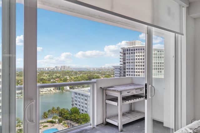 5601 Collins Avenue 1716, Miami Beach, FL 33140