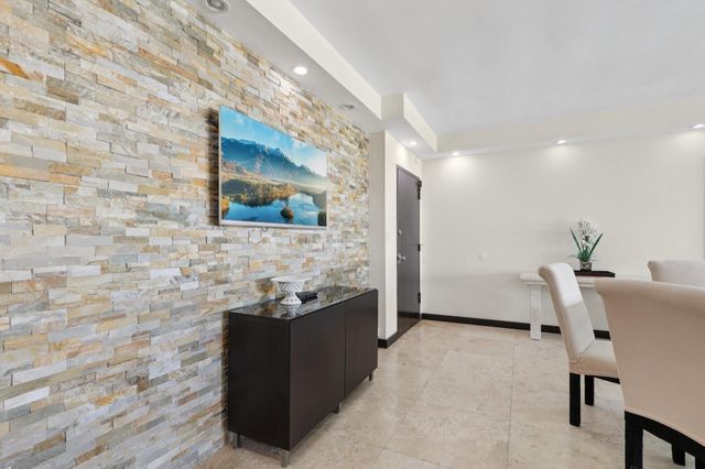 5601 Collins Avenue 1716, Miami Beach, FL 33140