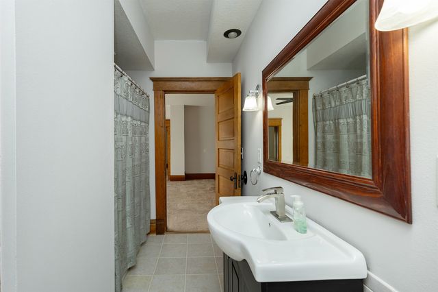 1807 Walnut Street, Granger, IA 50109