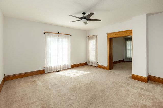 1807 Walnut Street, Granger, IA 50109