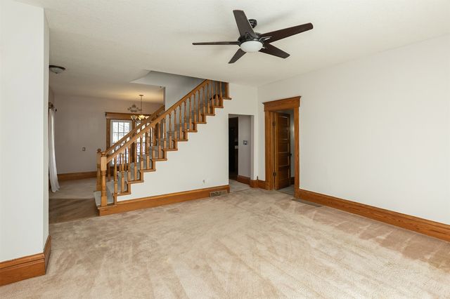 1807 Walnut Street, Granger, IA 50109