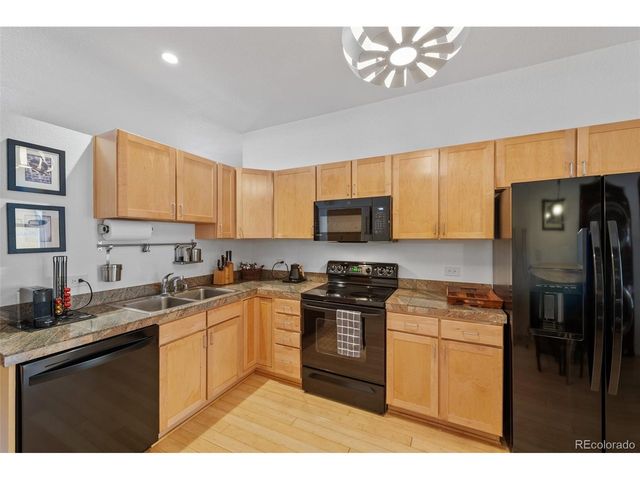 3225 Blake St 8, Denver, CO 80205