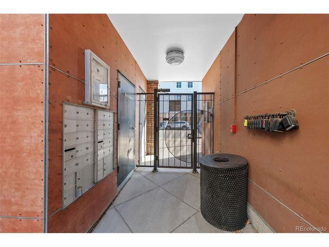 3225 Blake St 8, Denver, CO 80205