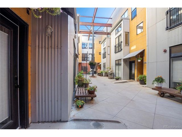 3225 Blake St 8, Denver, CO 80205