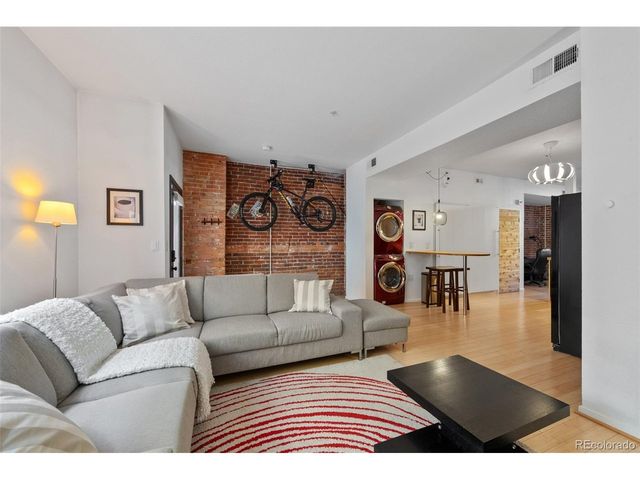 3225 Blake St 8, Denver, CO 80205