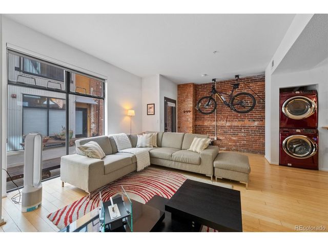 3225 Blake St 8, Denver, CO 80205