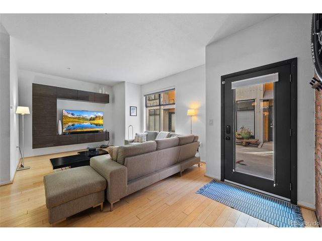 3225 Blake St 8, Denver, CO 80205