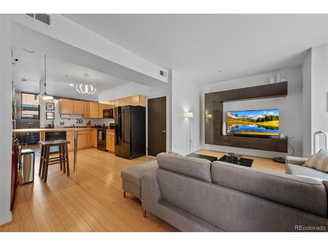 3225 Blake St 8, Denver, CO 80205