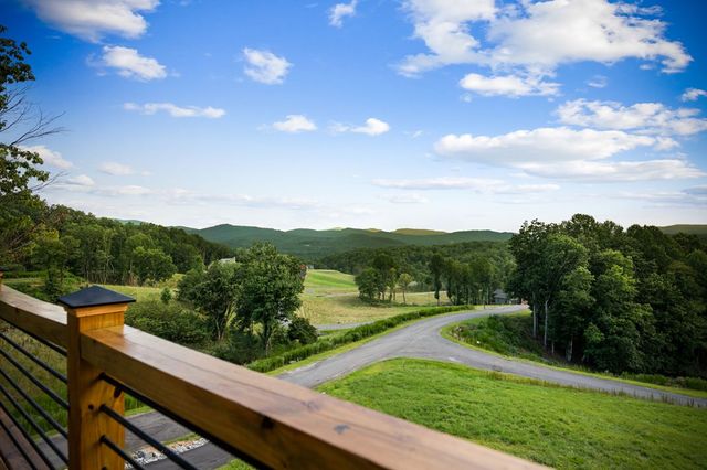 261 Big Valley Drive, Morganton, GA 30560