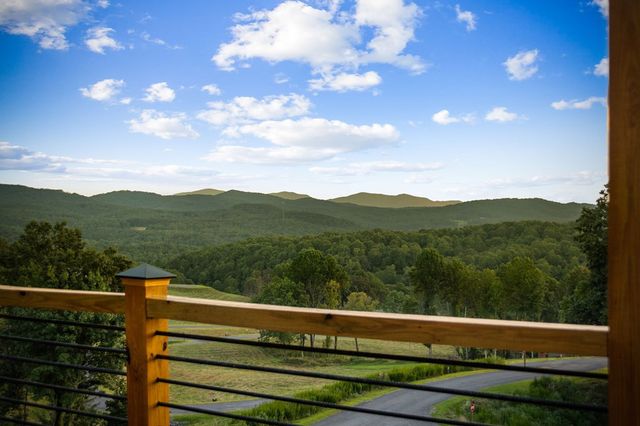 261 Big Valley Drive, Morganton, GA 30560