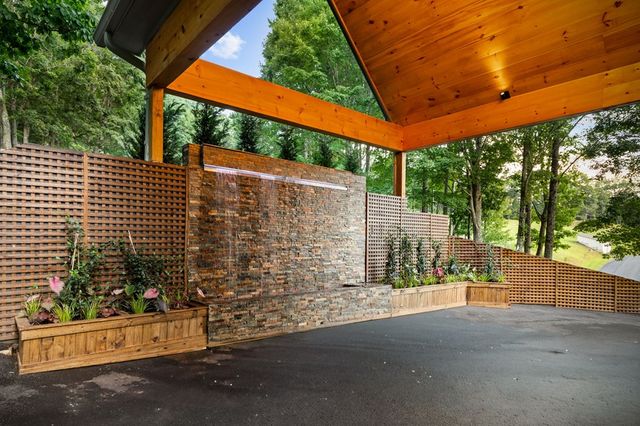 261 Big Valley Drive, Morganton, GA 30560