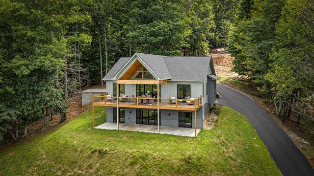 261 Big Valley Drive, Morganton, GA 30560
