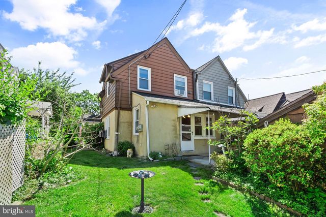 242 HENLEY RD, Wynnewood, PA 19096