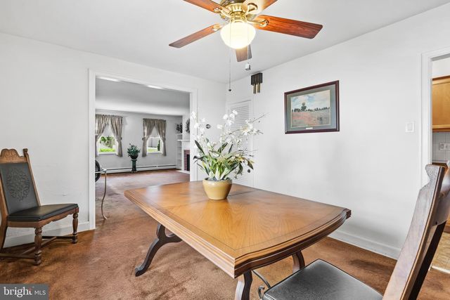 242 HENLEY RD, Wynnewood, PA 19096