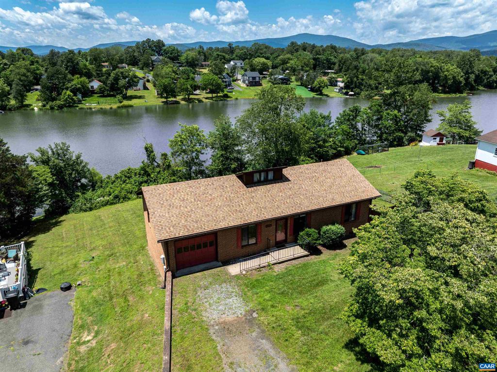 159 PINE BLUFF RD, Ruckersville, VA 22968