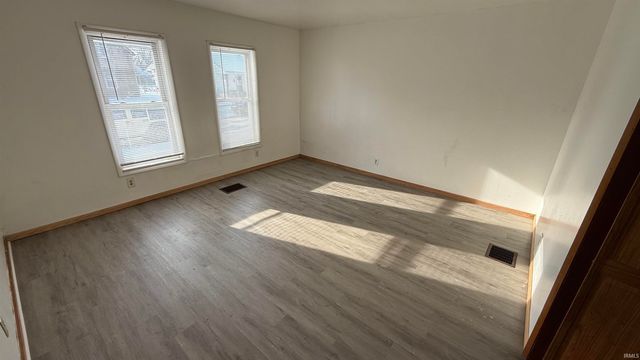 1324 George Street, Logansport, IN 46947