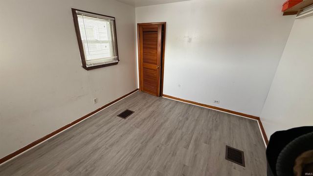 1324 George Street, Logansport, IN 46947