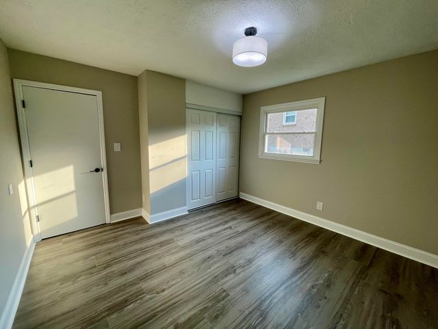 3255 Sutherland Drive, Lexington, KY 40517