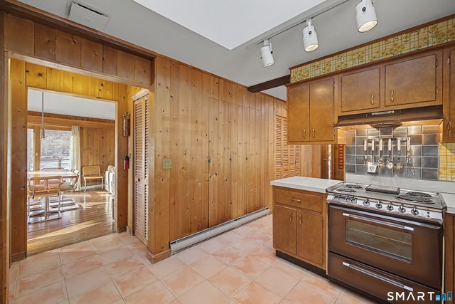 32 Ferris Estates Road, New Milford, CT 06776