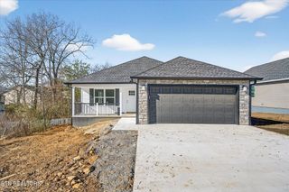 1139 Cook Rd, Crossville, TN 38555