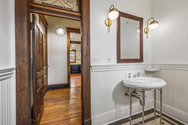1511 Forest Ave, Nashville, TN 37206