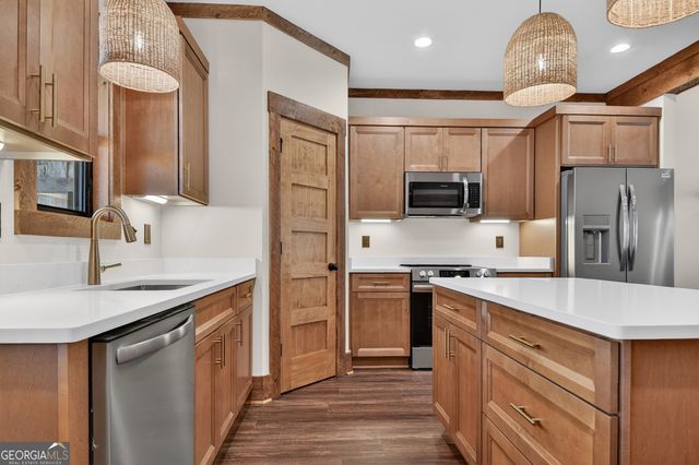 84 Olaf Court, Ellijay, GA 30540