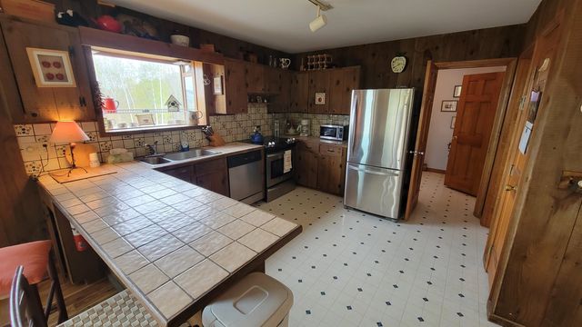 15 Antler Road, Campton, NH 03223
