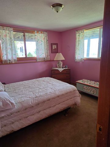 15 Antler Road, Campton, NH 03223