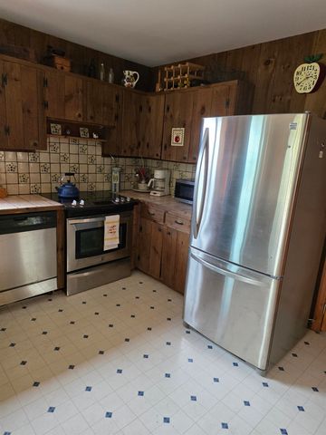 15 Antler Road, Campton, NH 03223