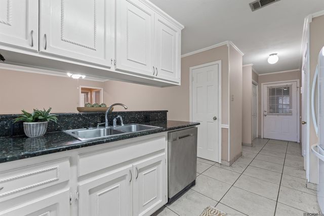 6225 Chattanooga Dr, Baton Rouge, LA 70817