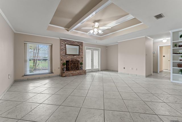 6225 Chattanooga Dr, Baton Rouge, LA 70817