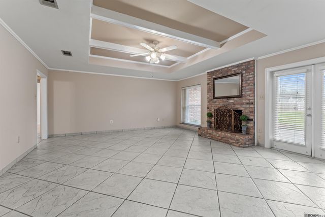 6225 Chattanooga Dr, Baton Rouge, LA 70817